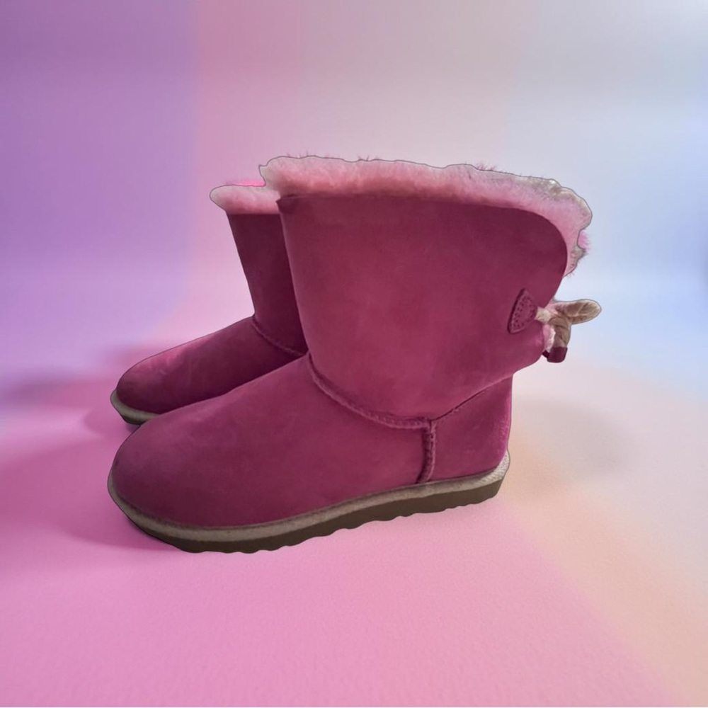 New Ugg 9 pink Selene Furious Fuchsia boots